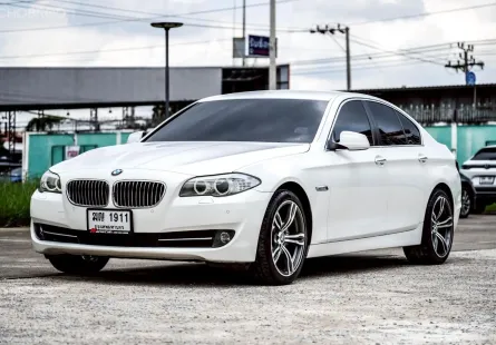 BMW 5 Series 2.0 520d 2012 รถเก๋งสุดพรีเมียม คุ้มค่า