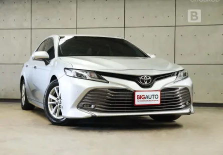 2020 Toyota CAMRY 2.0 G Sedan AT ไมล์แท้ สภาพตัวรถโดยรวมเรียบร้อยทั้งภายนอกและภายใน B6375