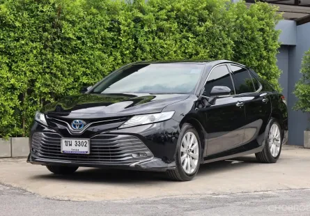 Toyota Camry 2.5 HV 2021 AUTO การันตรีไมล์แท้ ไม่มีอุบัติเหตุชนหนัก รถออกป้ายแดงเจ้าของมือเดียว