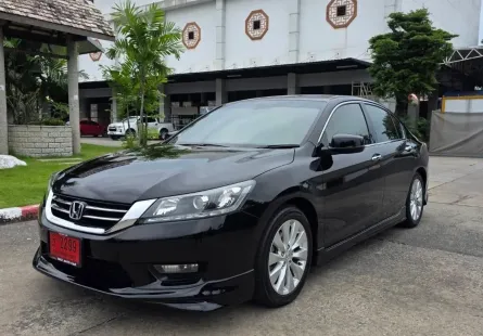 Honda Accord 2.0 ปี 2016 รถสวยไมล์น้อยสภาพดี มือเดียวป้ายแดง  