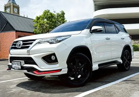2017 Toyota FORTUNER 2.8  TRD Sportivo SUV