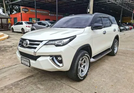 Toyota Fortuner 2.4 V เกียร์ออโต้ ปี 2018/2019 ผ่อนเริ่มต้น 11,*** บาท