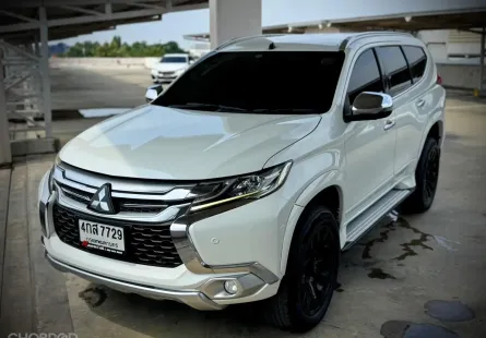 Mitsubishi Pajero Sport 2.4 4WD ปี 2015 ราคาพิเศษสุด!