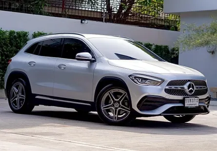 Mercedes-Benz GLA-Class 1.3 GLA200 2024 รถสวยสภาพดี ราคาพิเศษ
