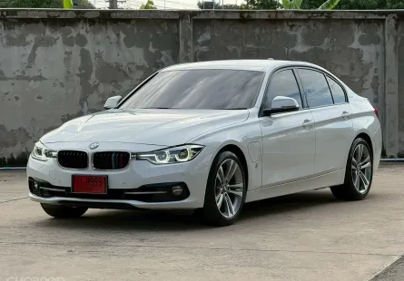 BMW 3 Series 330e 2018 รถบ้านมือสองสวยกริบ ไมล์น้อย มือเดียวป้ายแดง  