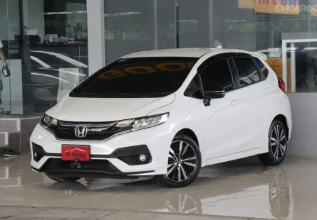 Honda JAZZ 1.5 i-VTEC RS ปี 2019 รถบ้านมือเดียว ไมล์แท้7x,xxxโล เข้าศูนย์ตลอด สวยเดิม ออกรถ0บาท