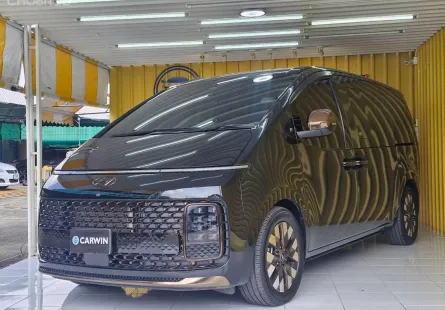 2023 Hyundai STARIA 2.2 Premium with Sunroof รถตู้/MPV 