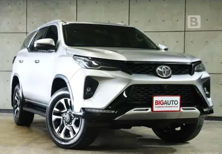 2022 Toyota FORTUNER 2.4 Leader V 4WD SUV AT ไมล์แท้ 7 หมื่น มือเเรกจากป้ายเเดง B9173
