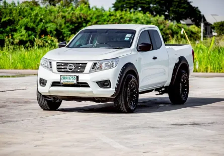 2017 Nissan Navara 2.5 รถกระบะ 