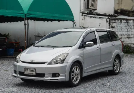 Toyota Wish 2.0 Q Limited Top Sunroof ปี 2005 AT