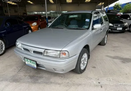 Nissan NV Van Queen Cab 1.6 ปี 2001 สีบรอนซ์
