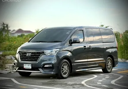 Hyundai H-1 2.5 Elite ปี 2021 รถบ้านมือเดียว ไมล์น้อย