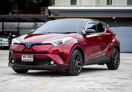 Toyota C-HR 1.8 2018 รถ SUV มือสองสภาพดี