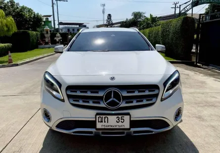 Mercedes-Benz GLA200 Urban 2019 (W156 Facelift)