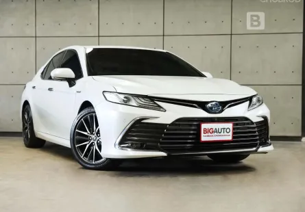 2023 Toyota CAMRY 2.5 HEV Premium Luxury Sedan AT ไมล์แท้ 6 หมื่น รับประกัน 5 ปี 150,000 KM B2992