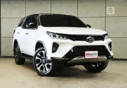 2023 Toyota FORTUNER 2.4 Legender SUV Black Top AT ไมล์แท้ รับประกันตัวรถ 5 ปี 150,000 KM B9586