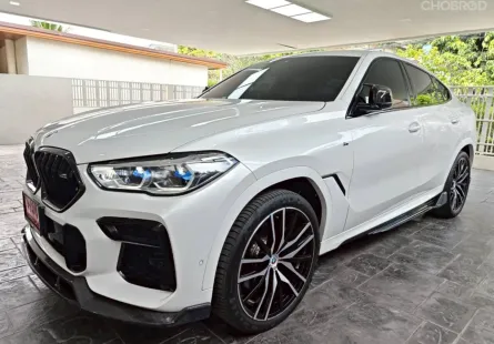 2022 BMW X6 3.0 xDrive40i SUV ออกรถง่าย รถสวย ไมล์น้อย มือเดียวป้ายแดง 