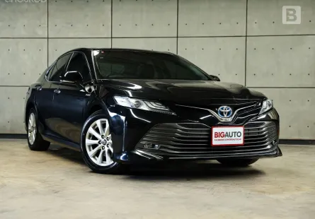 2020 Toyota CAMRY 2.5 Hybrid Sedan AT ไมล์แท้ มือเเรกจากป้ายเเดง สภาพโดยรวมไม่ต่างจากรถใหม่ B3461