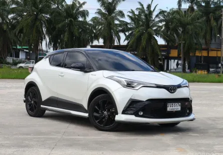 Toyota C-HR 1.8 HEV GR Sport ปี 2022