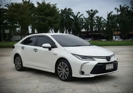 Toyota Corolla Altis 1.8 Hybrid High ปี 2019 จด 2020