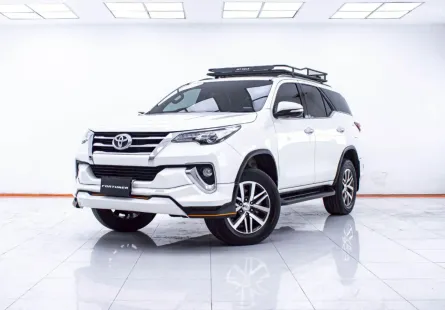 1E485 TOYOTA FORTUNER 2.8 V 4WD AT 2016