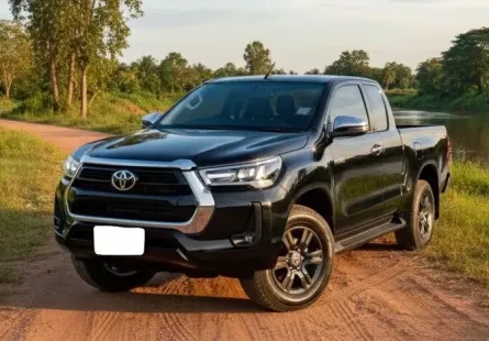 เจ้าของขายเอง toyota hilux revo smart cab 2.4 entry prerunner M/T ปี 2022