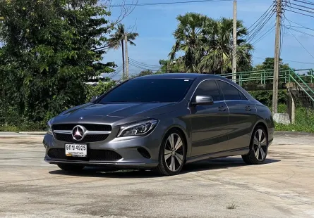 2018 Mercedes-Benz CLA-Class 1.6 CLA200 รถเก๋ง 4 ประตู ออกรถง่าย รถสวย ไมล์น้อย  