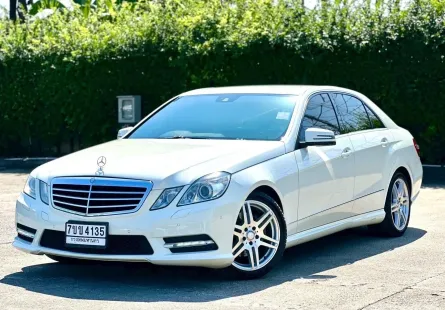 Mercedes-Benz E-Class E300 2013 รถมือสองสภาพดี ไมล์น้อย มือเดียวป้ายแดง  
