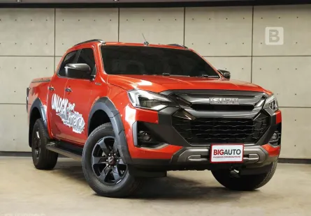 2024 Isuzu D-MAX 3.0 Cab-4 Vcross M 4WD AT ไมล์แท้ 3 หมื่น รับประกัน 3ปี 100,000KM (สีรุ่นใหม่) B157