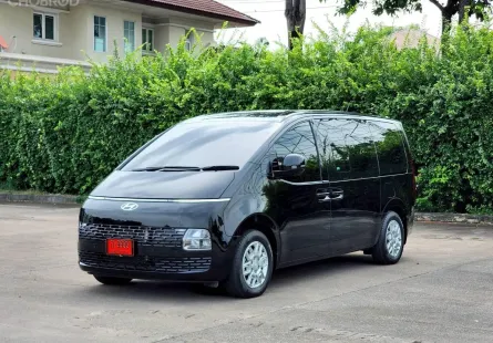 2023 Hyundai STARIA 2.2 S รถตู้/VAN ออกรถ 0 บาท รถสวย ไมล์น้อย 
