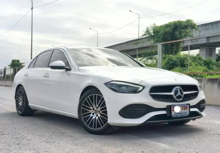 Mercedes-Benz C-Class C220d 2023 รถมือเดียว วารันตีศูนย์ 