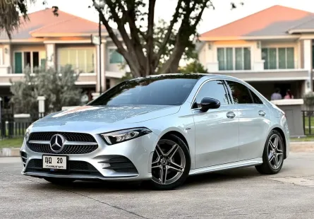 2021 Mercedes-Benz A-Class 1.3 A200 รถเก๋ง 4 ประตู รถบ้านแท้ 