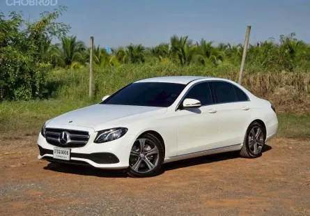 MERCEDES-BENZ E220d Avantgarde [W213] ปี 2017 เครื่องดีเซลสุดประหยัด ทนทาน วิ่งน้อย ใช้งานสบายใจยาวๆ