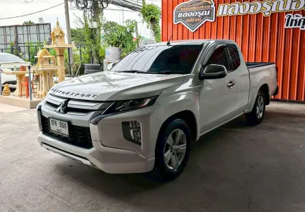 Mitsubishi Triton All New Mega Cab 2.5 GLX เกียร์ธรรมดา ปี 2021 ผ่อนเริ่มต้น 6*** บาท