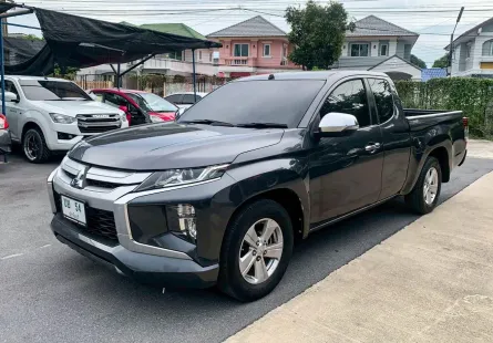 Mitsubishi Triton All New Mega Cab 2.5 GLX เกียร์ธรรมดา ปี 2019/2020 ผ่อนเริ่มต้น 5,*** บาท
