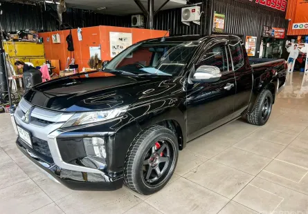 Mitsubishi Triton All New Mega Cab 2.5 GLX เกียร์ธรรมดา ปี 2022 ผ่อนเริ่มต้น 6,*** บาท
