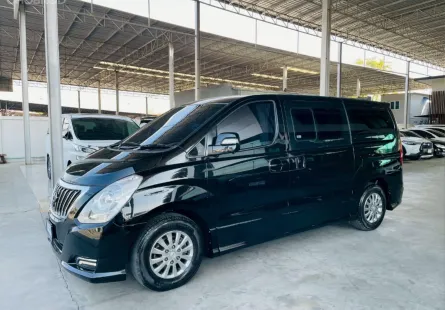 HYUNDAI H-1 2.5 DELUXE 2017 รถสวย มือแรกออกห้าง พร้อมใช้ ไมล์น้อย TOP ประตูไฟฟ้า รับประกันตัวถังสวย