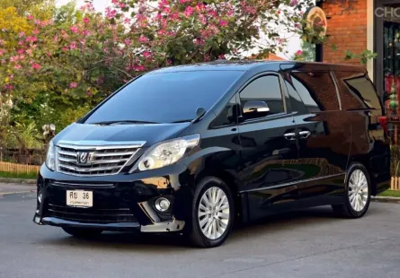 2012 Toyota ALPHARD 2.4 รถตู้/MPV รถบ้านมือเดียว ไมล์น้อยสุดในตลาด  3 หมื่น km. 