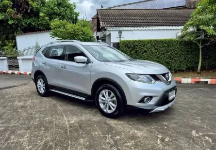 NISSAN X-TRAIL 2.0 V 4WD เบนซิน ปี 2016