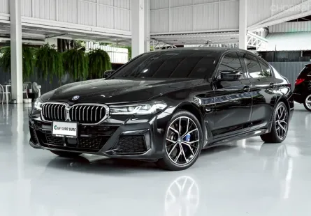2022 BMW 5 Series 2.0 530e รถเก๋ง 4 ประตู 