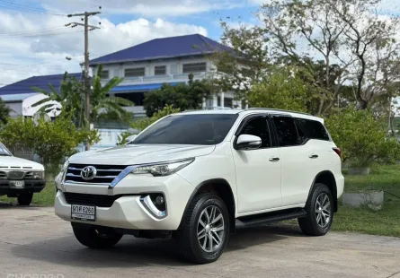 ขายรถ Toyota Fortuner 2.4 V ปี 2015 สภาพดี ราคาถูก