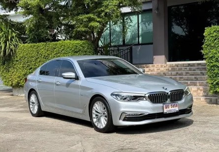 2018 BMW 520D G30 รถออกศูนย์ BMW THAILAND รถวิ่งน้อย เข้าศูนย์ตรงระยะ รถไม่มีอุบัติเหตุ ยางปี 2025