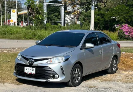 Toyota Vios 1.5 E A/T ปี2018 สีบรอนซ์ ราคาถูกสุดคุ้ม