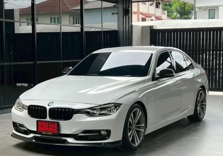 2014 BMW 3 Series 2.0 320i รถเก๋ง 4 ประตู รถสวย ไมล์น้อย  