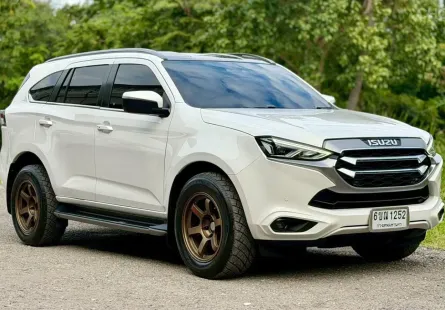 ISUZU MU-X 3.0 4WD ULTIMATE  ปี 2022