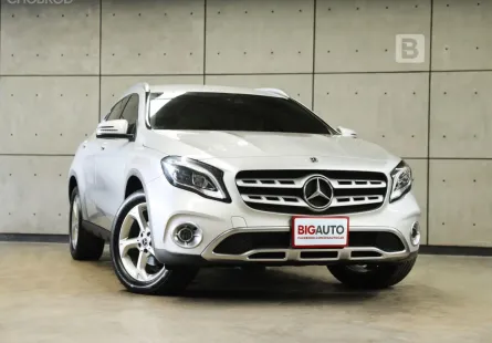 2019 Mercedes-Benz GLA200 1.6 W156 Urban AT ไมล์แท้ 118,xxx KM Model Facelift (Minorchange) B4740