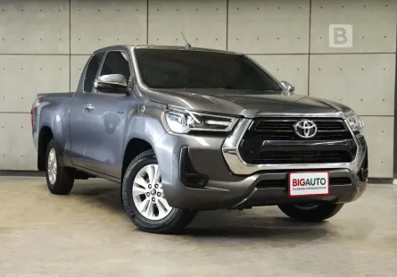 2024 Toyota HILUX REVO 2.4 Smart Cab Z Edition Mid AT ไมล์แท้ 2 หมื่น รับประกัน3 ปี 100,000 KM B3995