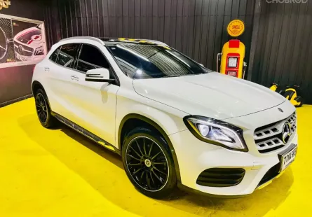 2018 Mercedes-Benz GLA-Class 2.0 GLA250 SUV เจ้าของขายเอง รถสวย ไมล์น้อย มือเดียวป้ายแดง  