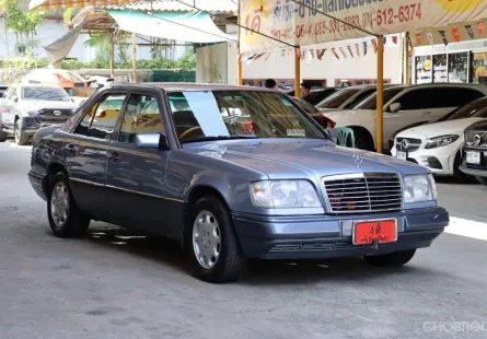 1995 Mercedes-Benz E220 2.2 W124 (ปี 85-96) Sedan