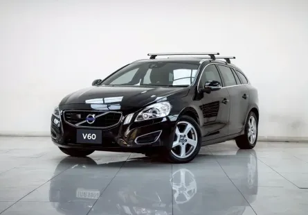 2B219  Volvo V60 1.6 DRIVe Wagon 2013